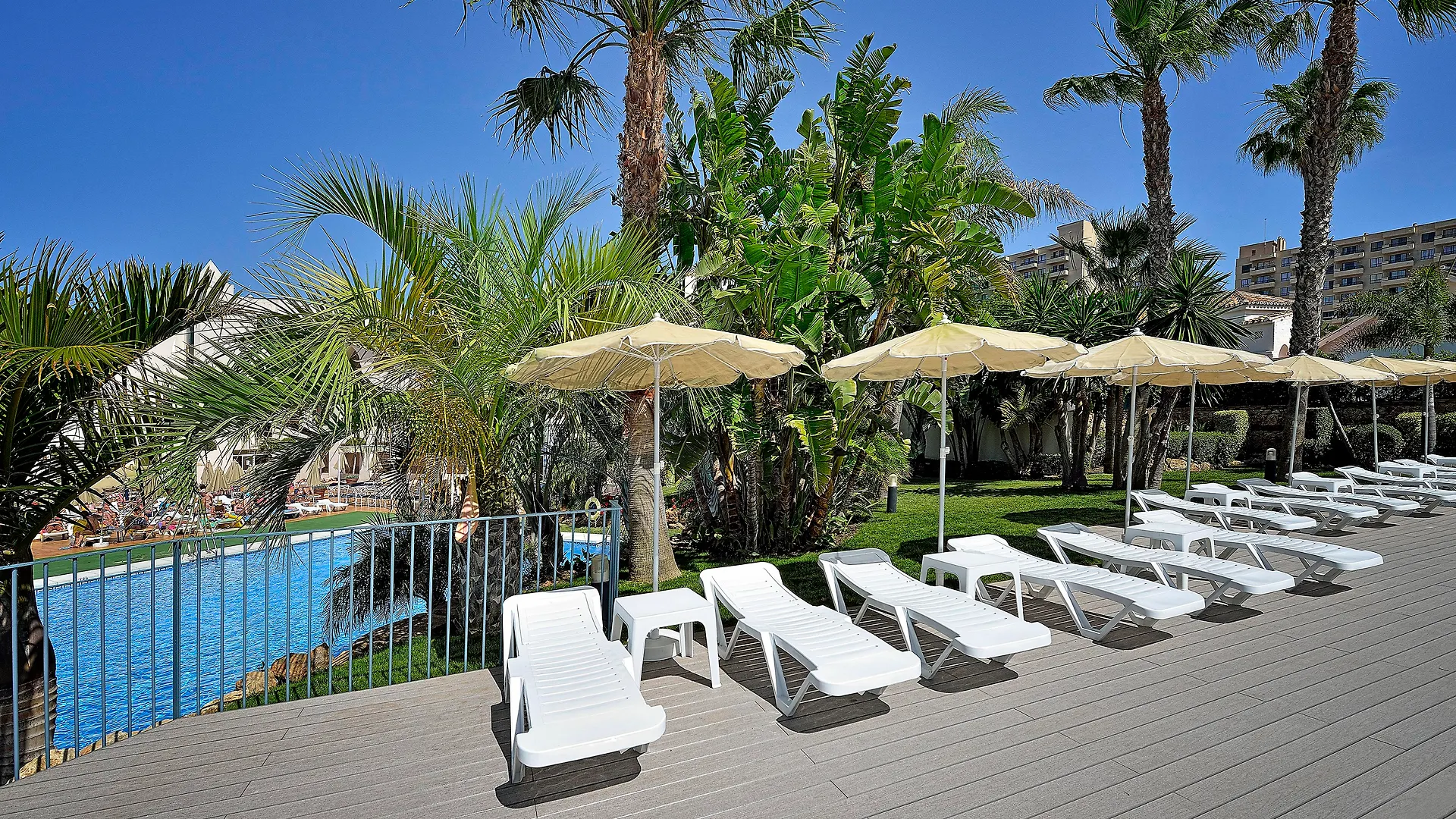 Mac Puerto Marina Benalmadena Hotel