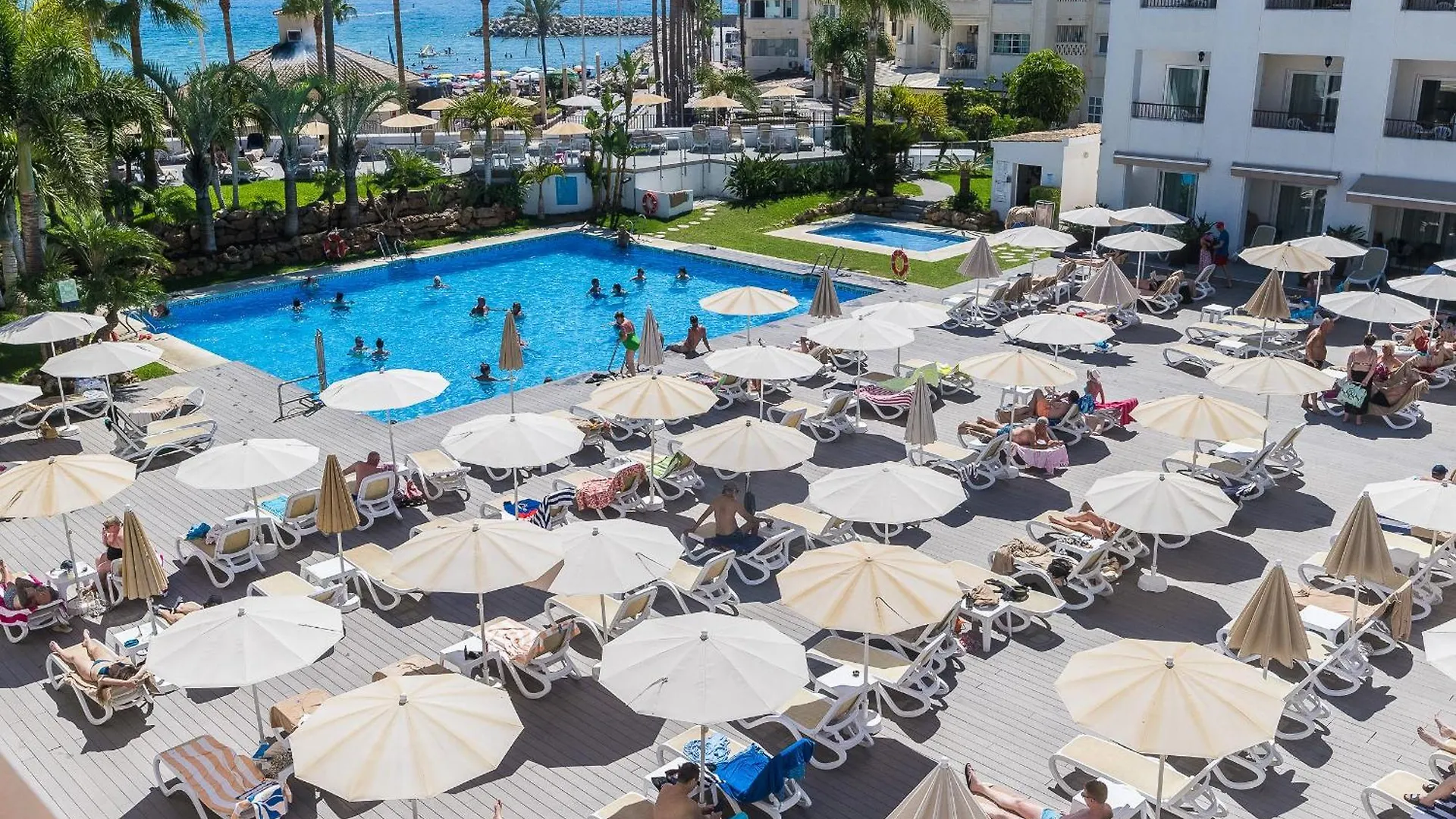 Mac Puerto Marina Benalmadena Hotel Spanje